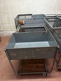 Carrello in ferro con vasca su ruote