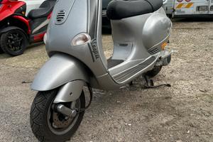Piaggio vespa