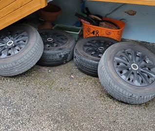 4 cerchi in ferro ford raggio 16