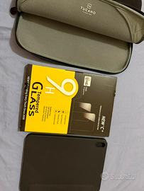 Cover pellicola e custodia ipad 10/11