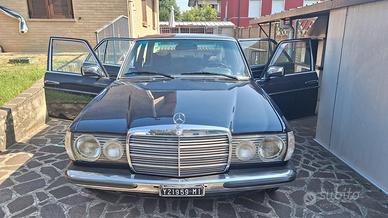 Mercedes Benz 200 D
