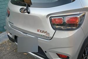 mahindra kuv 100 