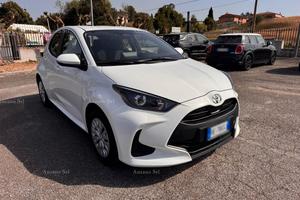 Toyota Yaris 1.5h 115 Icon NEOPATENTATI "PREZZO R