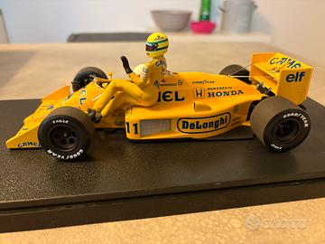 Lotus 99T taxi Senna