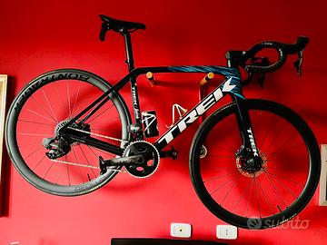 Trek Emonda SLR7 e-tap