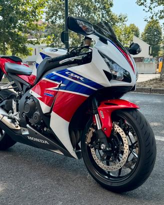 Honda CBR 1000 RR Fireblade