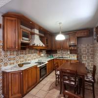 Cucina completa in legno