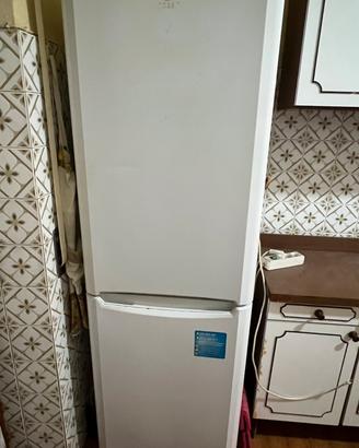 Frigorigero e freezer indesit