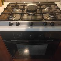 forno e piano di cottura Ariston