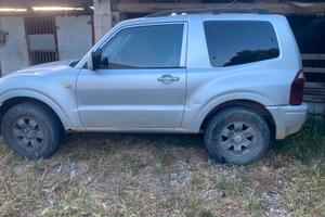 Pajero v60