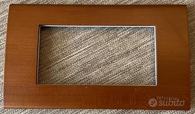 PLACCA B-TICINO IN CILIEGIO 4 MODULI