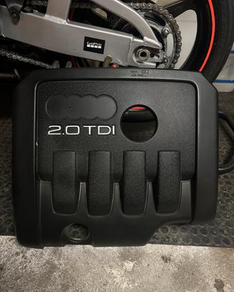 Coperchio coprimotore audi
