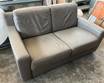 Divano in pelle
