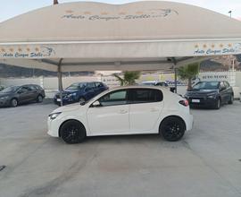 Peugeot 208 BENZ.1.2 C.V 100 AUTOM PER NEO PATENTA