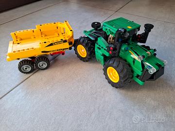 LEGO Technic 42136 (Trattore John Deere 9620R 4WD)