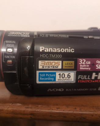 videocamera Panasonic TM300