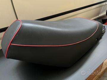 Sella Malaguti Phantom F12 + codone