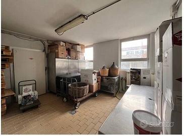 Immobile in asta di 270 m² a Cesate