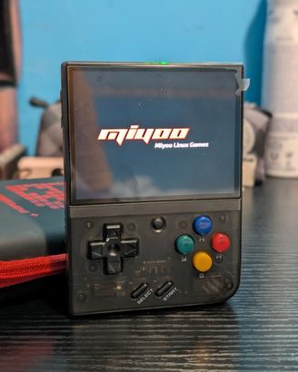 Miyoo Mini Plus - Già configurata, con custodia