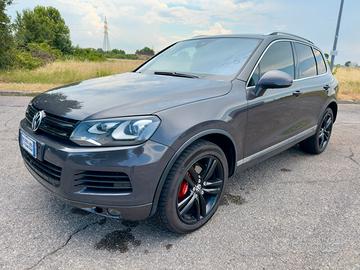 Volkswagen Touareg 3.0 245 CV revisionato/ PERMUTO