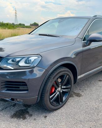Volkswagen Touareg 3.0 245 CV revisionato/ PERMUTO