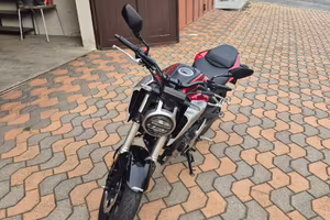 Honda CB125R 2019