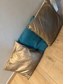 Cuscini per divano