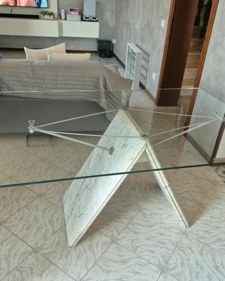 tavolo con base in marmo
