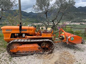Trattore fiat 355 - cingolato / trincia