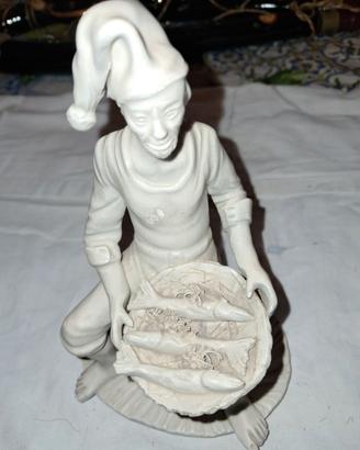 Statuetta porcellana biscuit vecchia