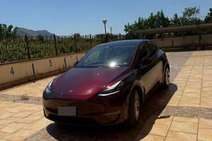 Model Y LongRange AWD Dual Motor Full Optional