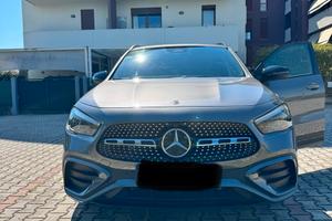 Mercedes benz GLA 180D