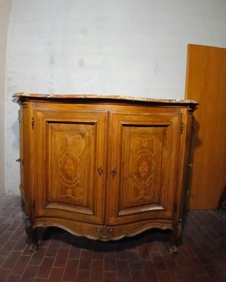 Credenza 