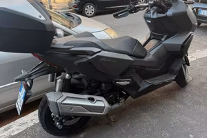 Scooter HONDA 350 ADV abs