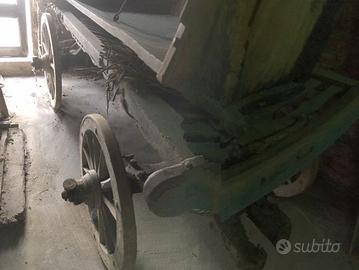 ANTICO CARRO AGRICOLO