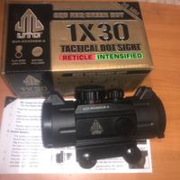 Mirino tattico UTG professionale verde/rosso