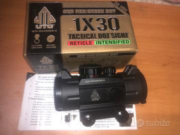 Mirino tattico UTG professionale verde/rosso