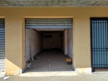 Garage 30 mq a Macchia di Giarre