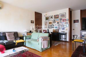 SPLENDIDO APPARTAMENTO DI 3 LOCALI !!