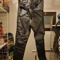 pantaloni moto in cuoio