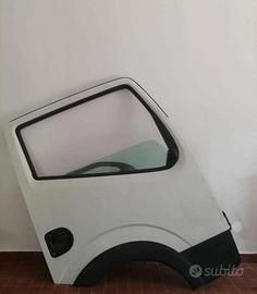 Porta destra lato passeggero NT 400 Nissan Cabstar