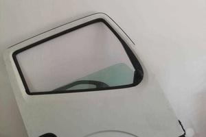 Porta destra lato passeggero NT 400 Nissan Cabstar