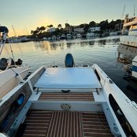 Rio 600 semicabinato