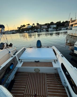 Rio 600 semicabinato