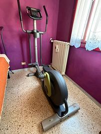 Bicicletta Ellittica ProForm 696 sport e palestra