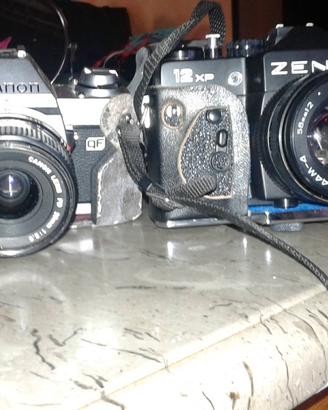 2 macchine fotografiche anni 90 e.....'