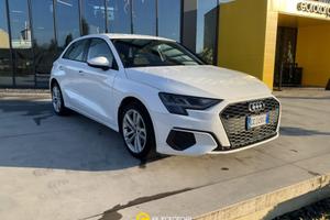 AUDI A3 SPB 30 g-tron S tronic Business