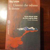 libro di Stieg Larsson "Uomini che odiano le donne