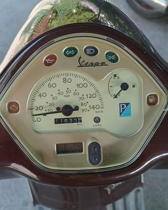 Vespa piaggio scooter 150 lx i.e