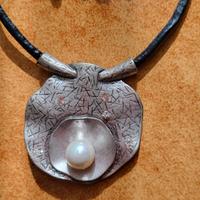 collana con orecchini 